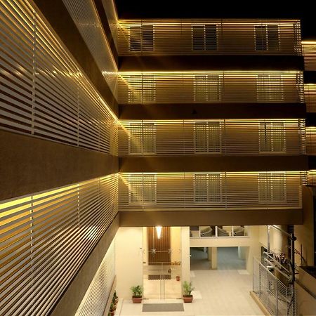 Hotel Kavery Rajkot Extérieur photo