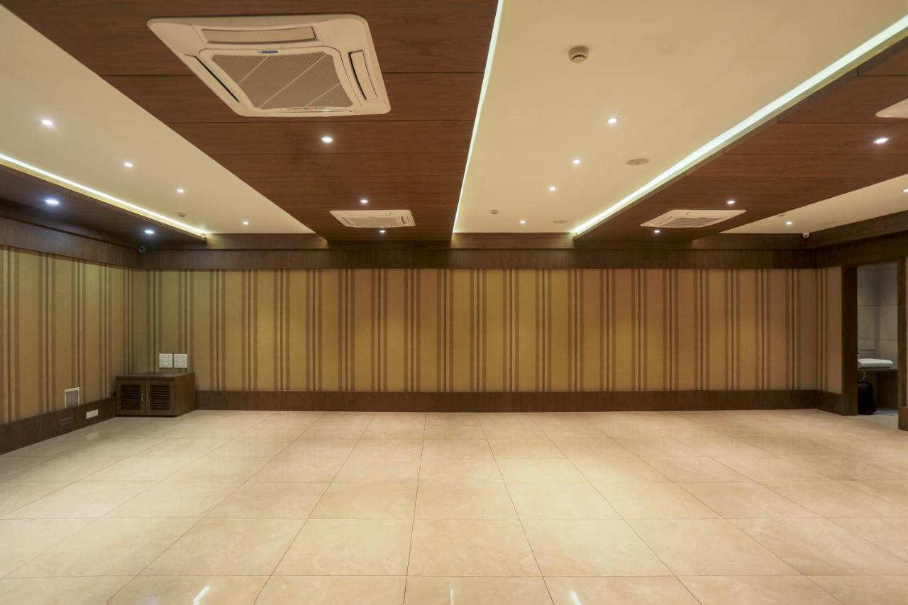 Hotel Kavery Rajkot Extérieur photo