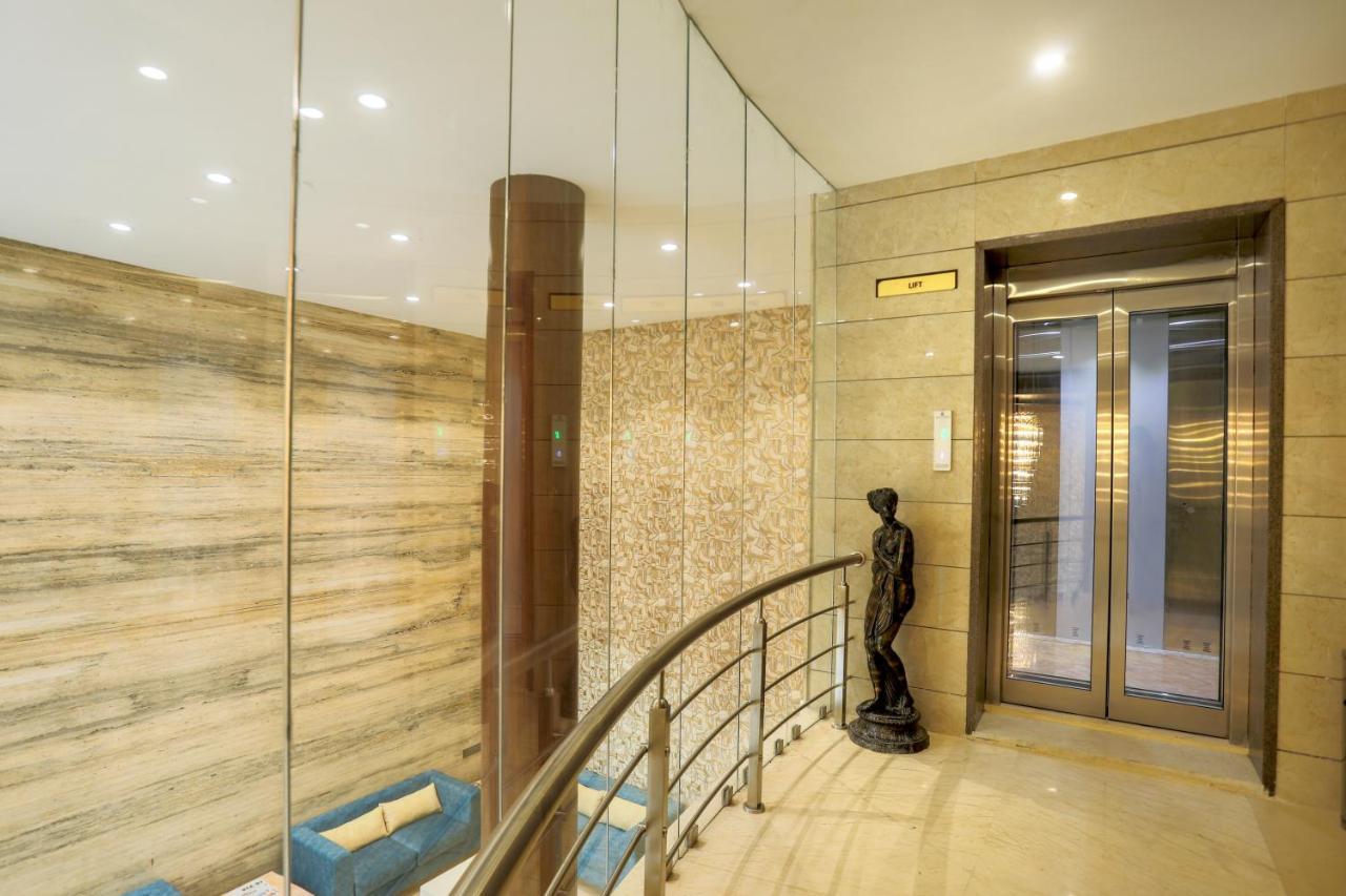 Hotel Kavery Rajkot Extérieur photo